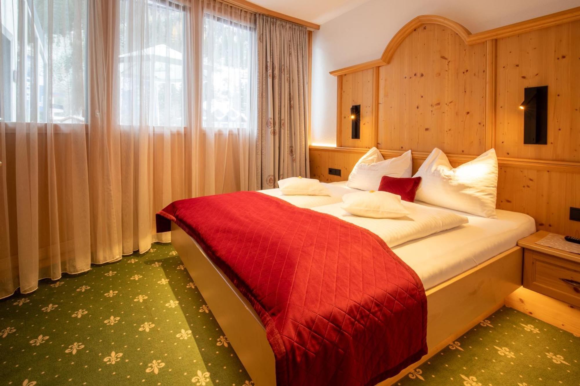 Hotel Garni Monte Bianco 4*