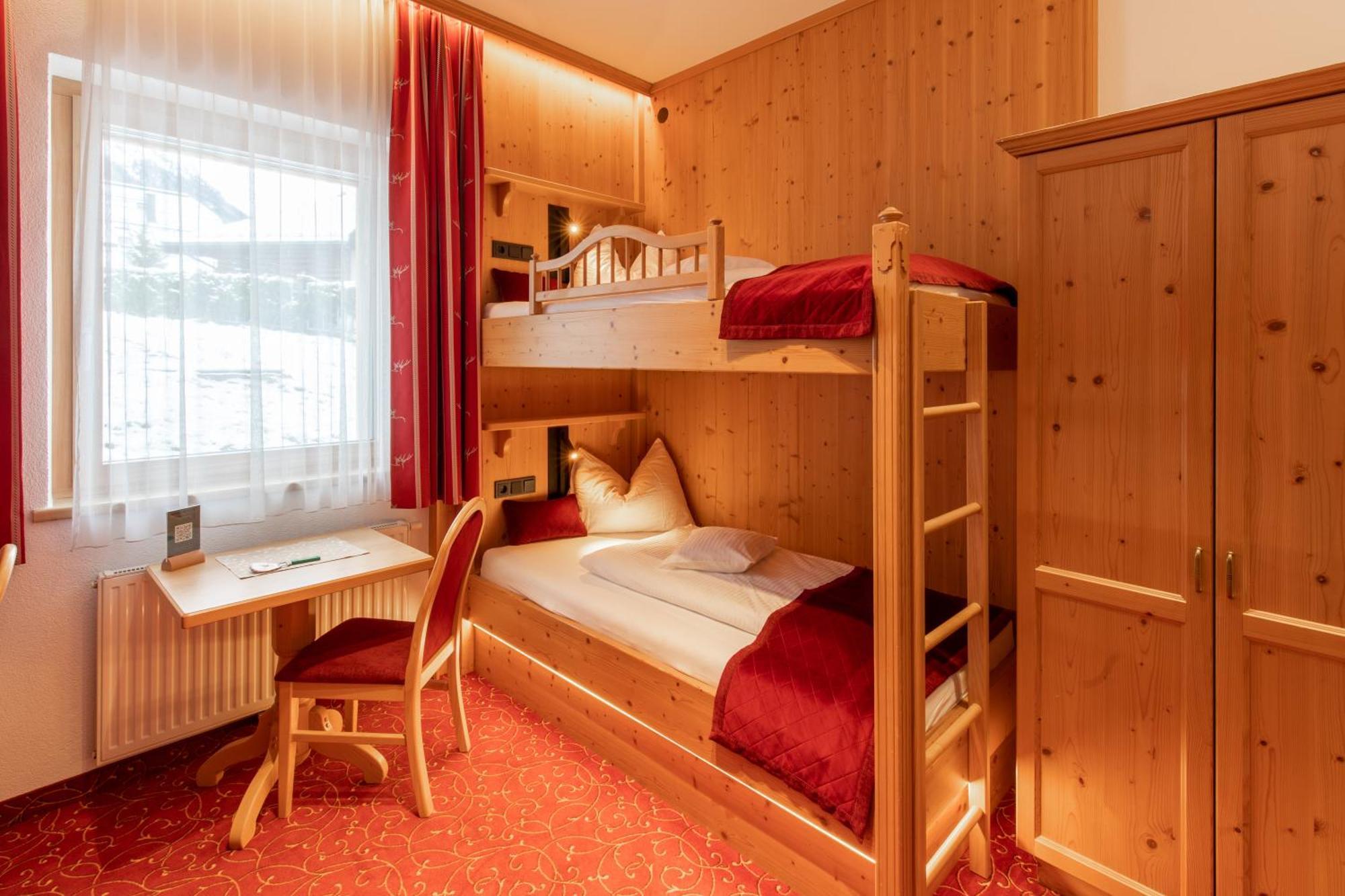 Garni Monte Bianco 4* Ischgl